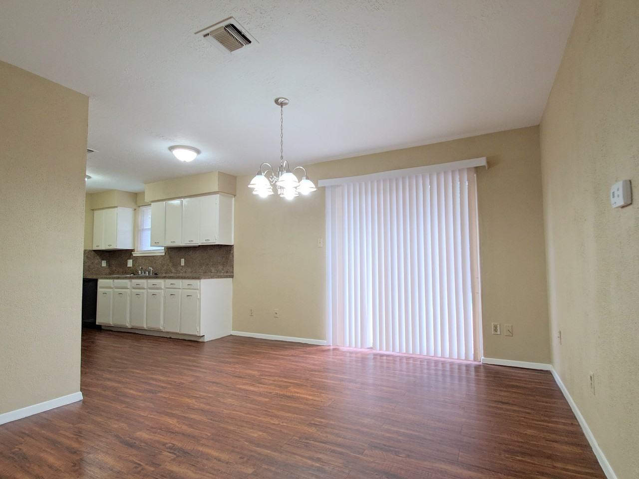 14826 Weil Pl - Photo 5 of 21