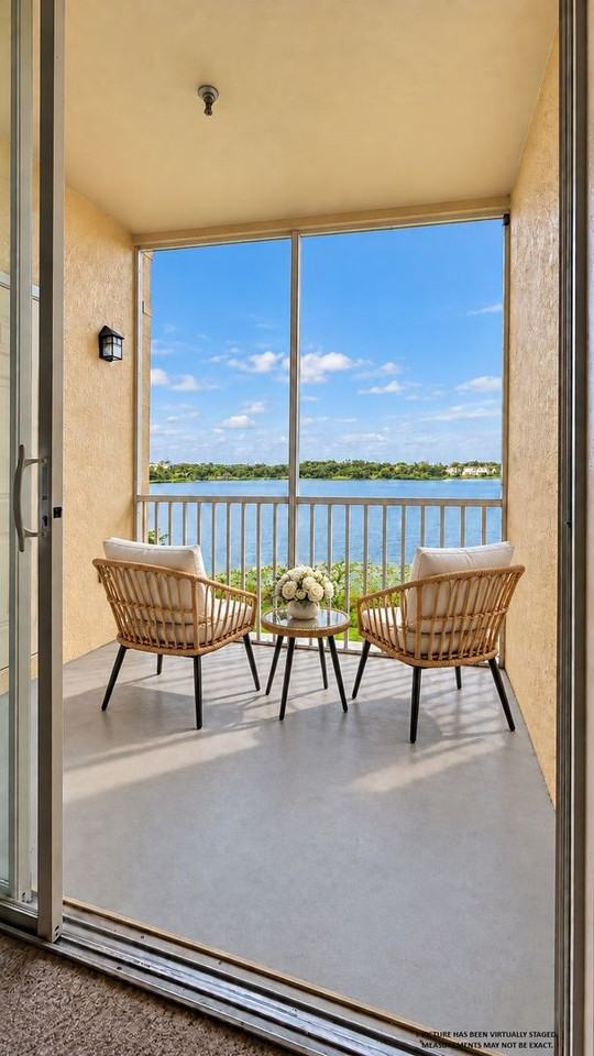 1440 Lake Shadow Cir - Photo 4 of 45