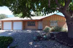 featured image of 12029 Brentwood Hills Blvd Ne