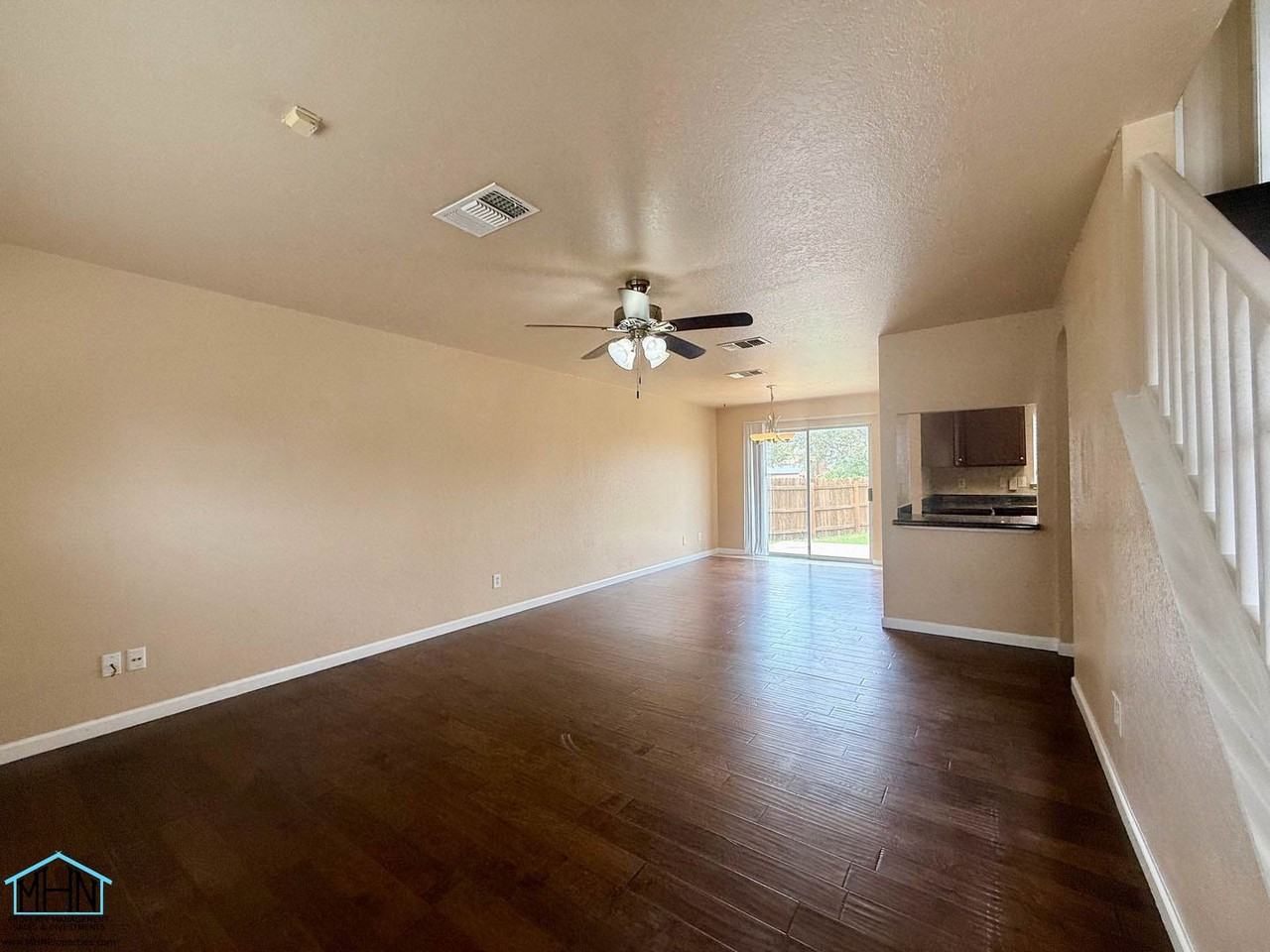 6418 Highland Grass - Photo 4 of 19