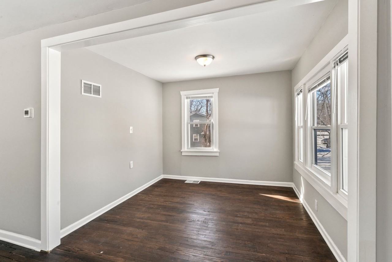 1119 E 84th St - Photo 3 of 23