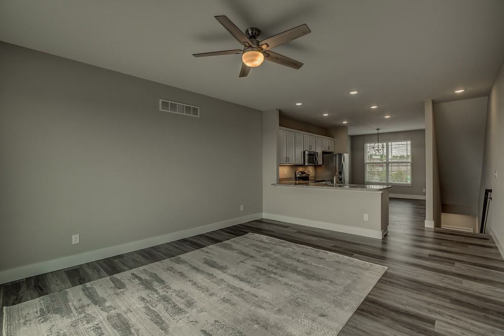 2311 Anderson Rd #2311 - Photo 4 of 17