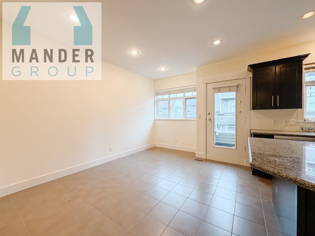 205 East 8th Street - Photo 7 of 25