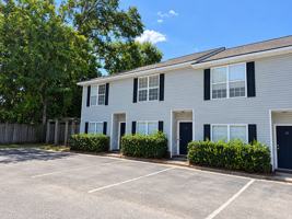 featured image of 552 Harper Ave #11
