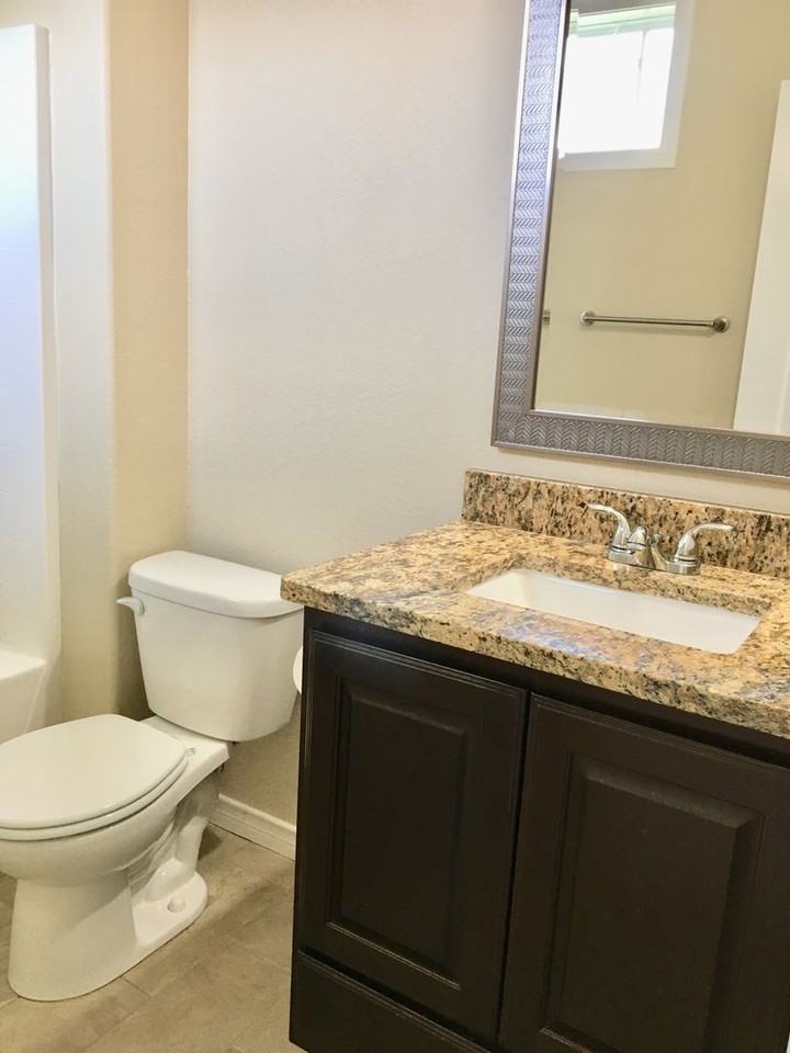609 Wellborn Rd - Photo 4 of 14