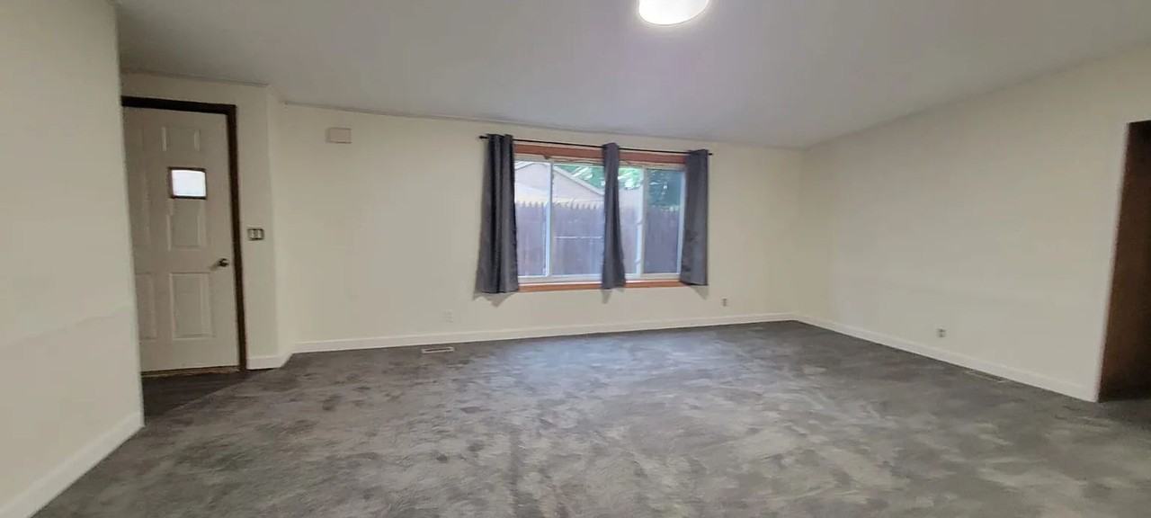 38 Earlmoor Blvd - Photo 4 of 16