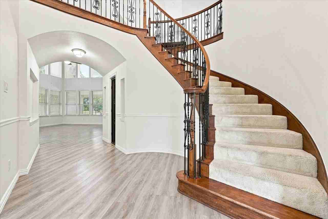 9709 Waterview Pkwy - Photo 5 of 36