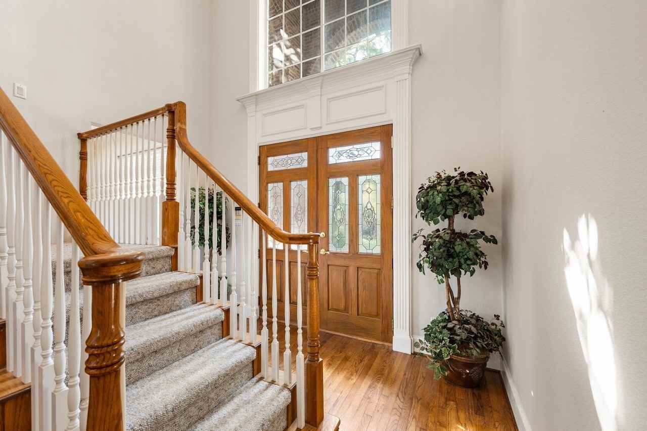 4105 Inwood Ln - Photo 3 of 30