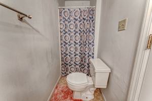 featured image of 220 Eastland Ave