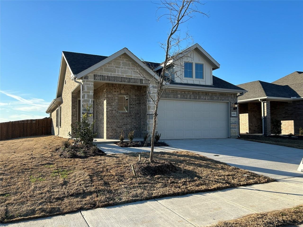 4800 Everly Ct - Photo 2 of 10