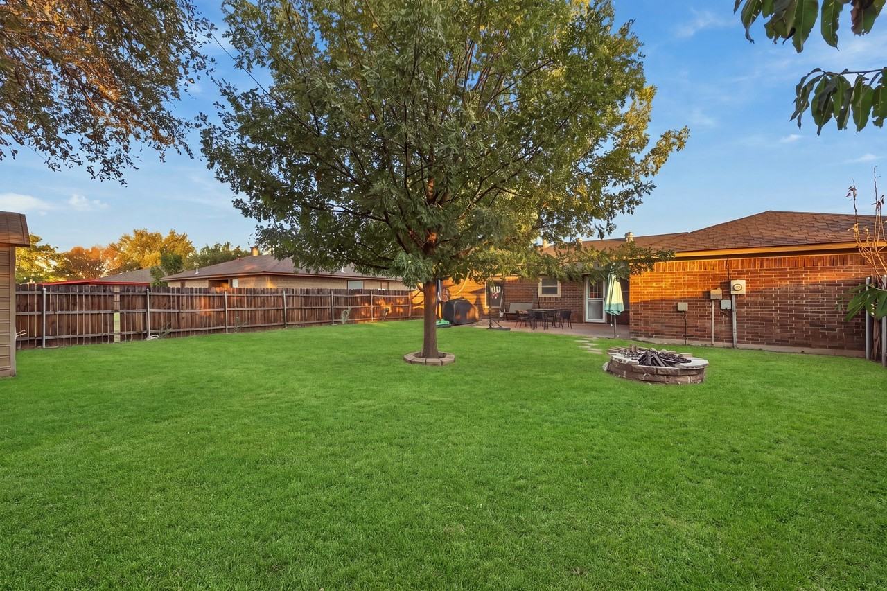 6212 Prairie Ct - Photo 6 of 33
