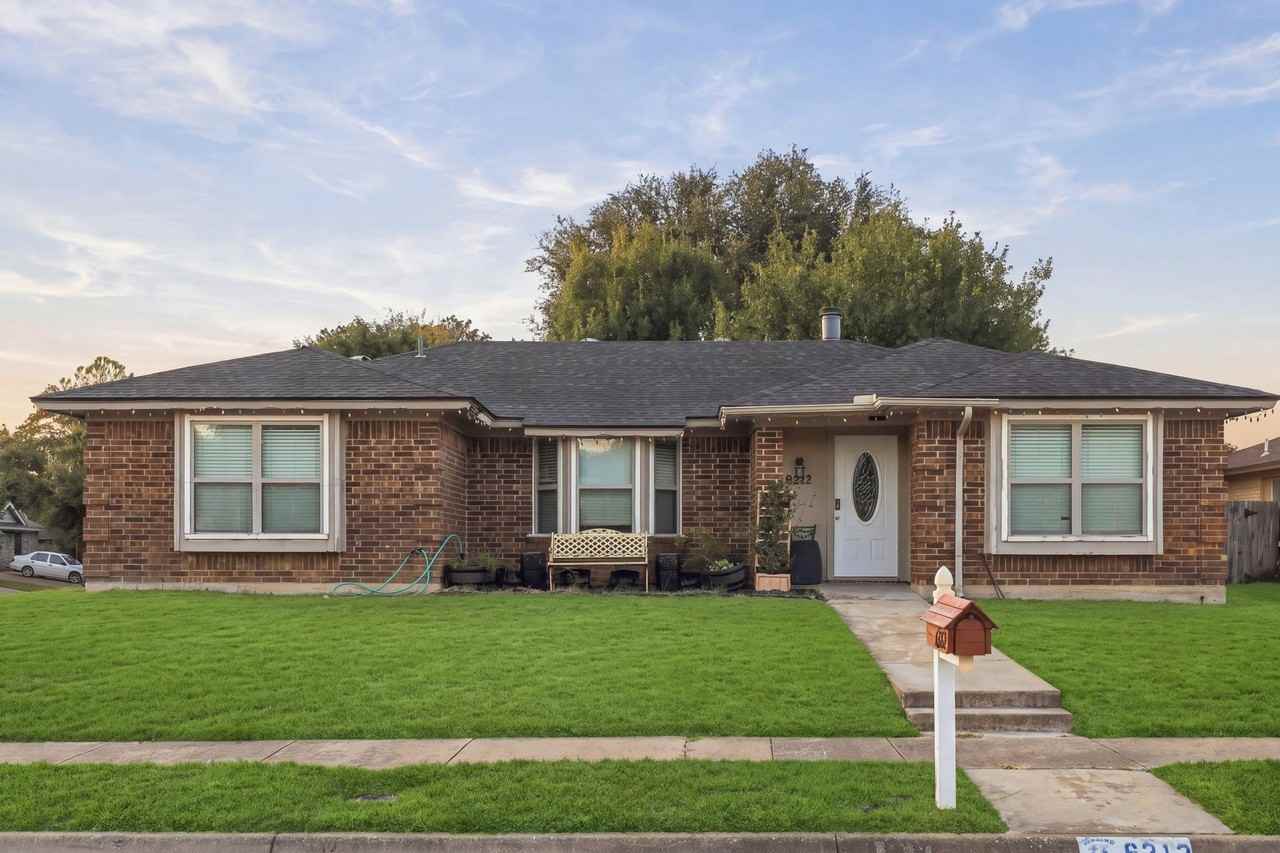 6212 Prairie Ct - Photo 7 of 33