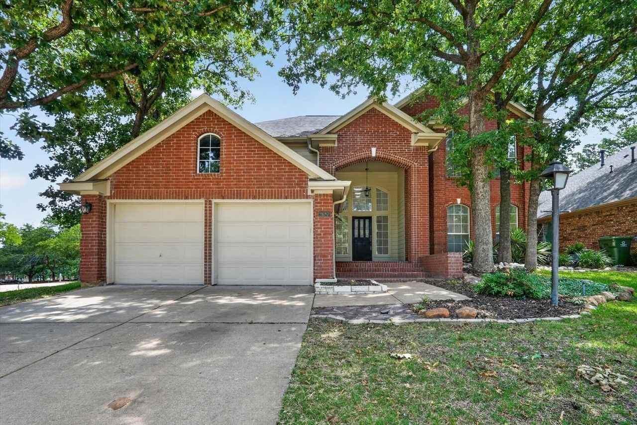2687 Creekside Way - Photo 3 of 40