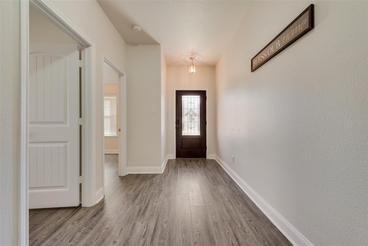 12310 Orloff Dr - Photo 2 of 15