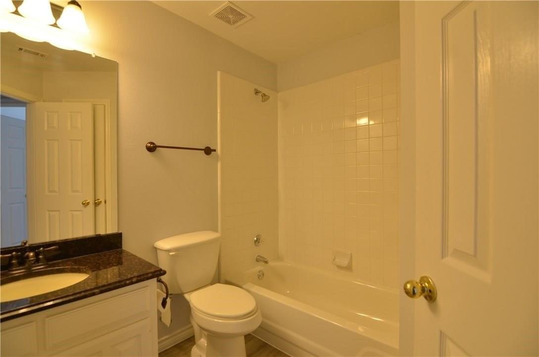 8113 Case Dr - Photo 4 of 15