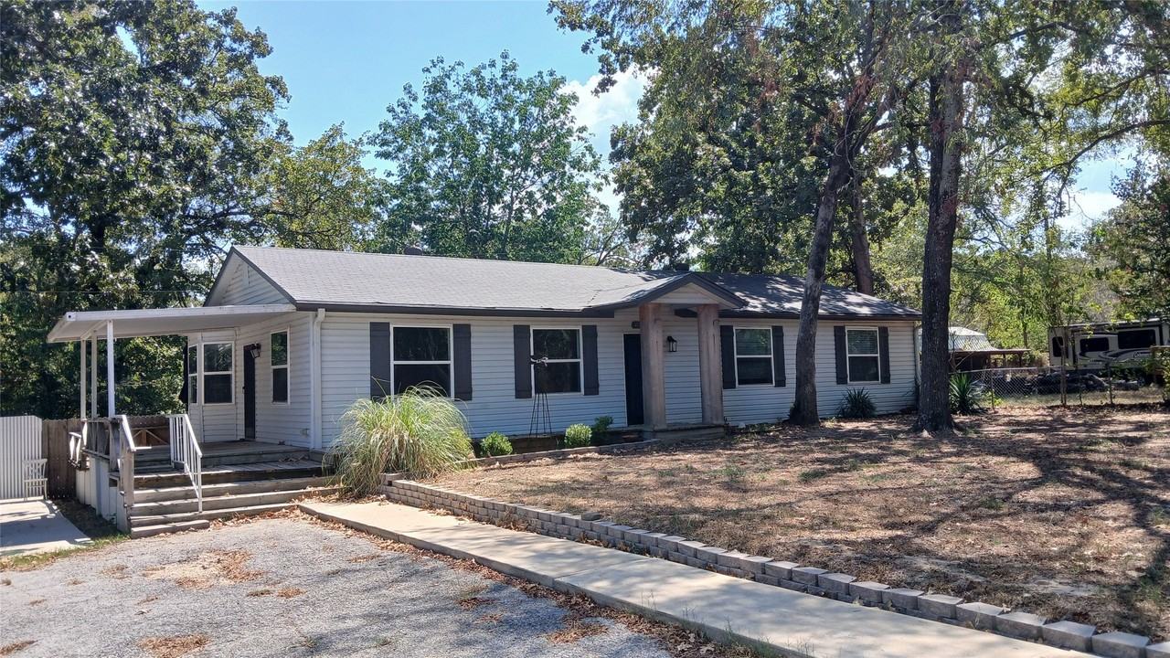 630 Cedarcrest Dr - Photo 2 of 19