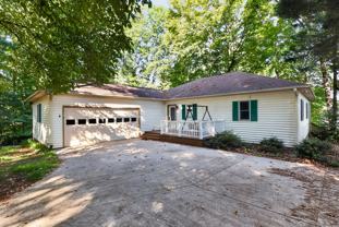 151 Seagrove Ln - Photo 1 of 1