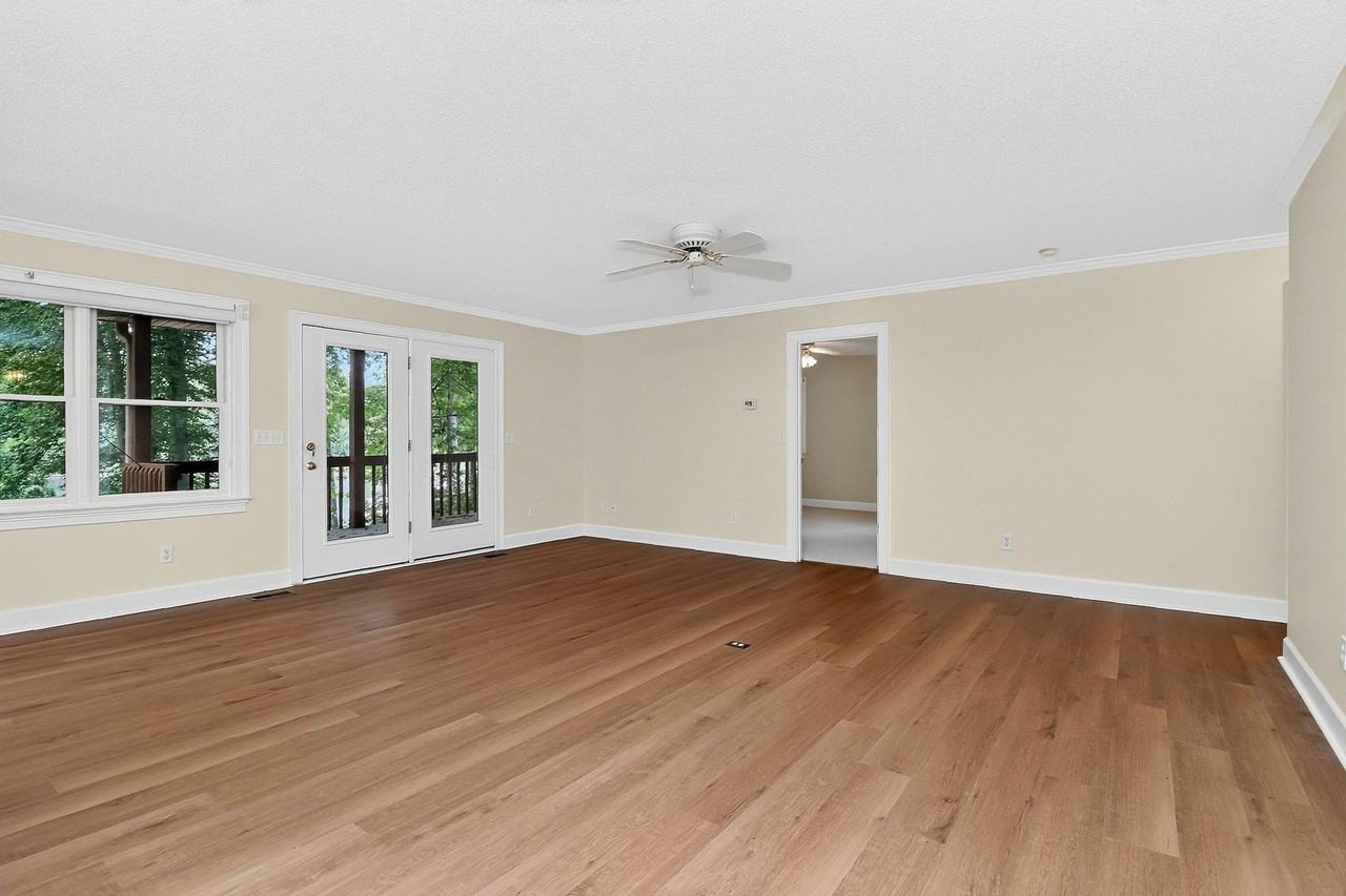 151 Seagrove Ln - Photo 7 of 50