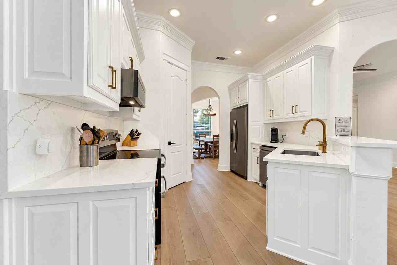 116 Linda Ln - Photo 6 of 16