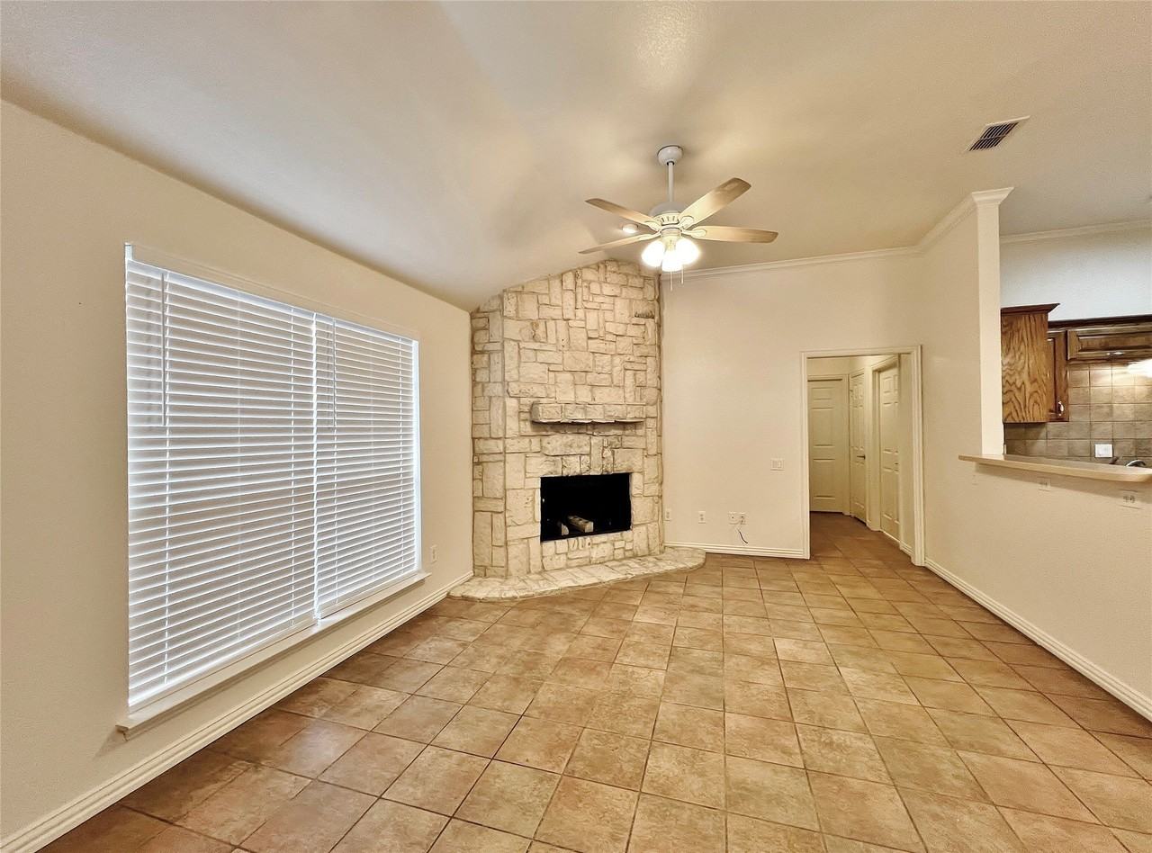 5131 Trail Dust Ln - Photo 5 of 17