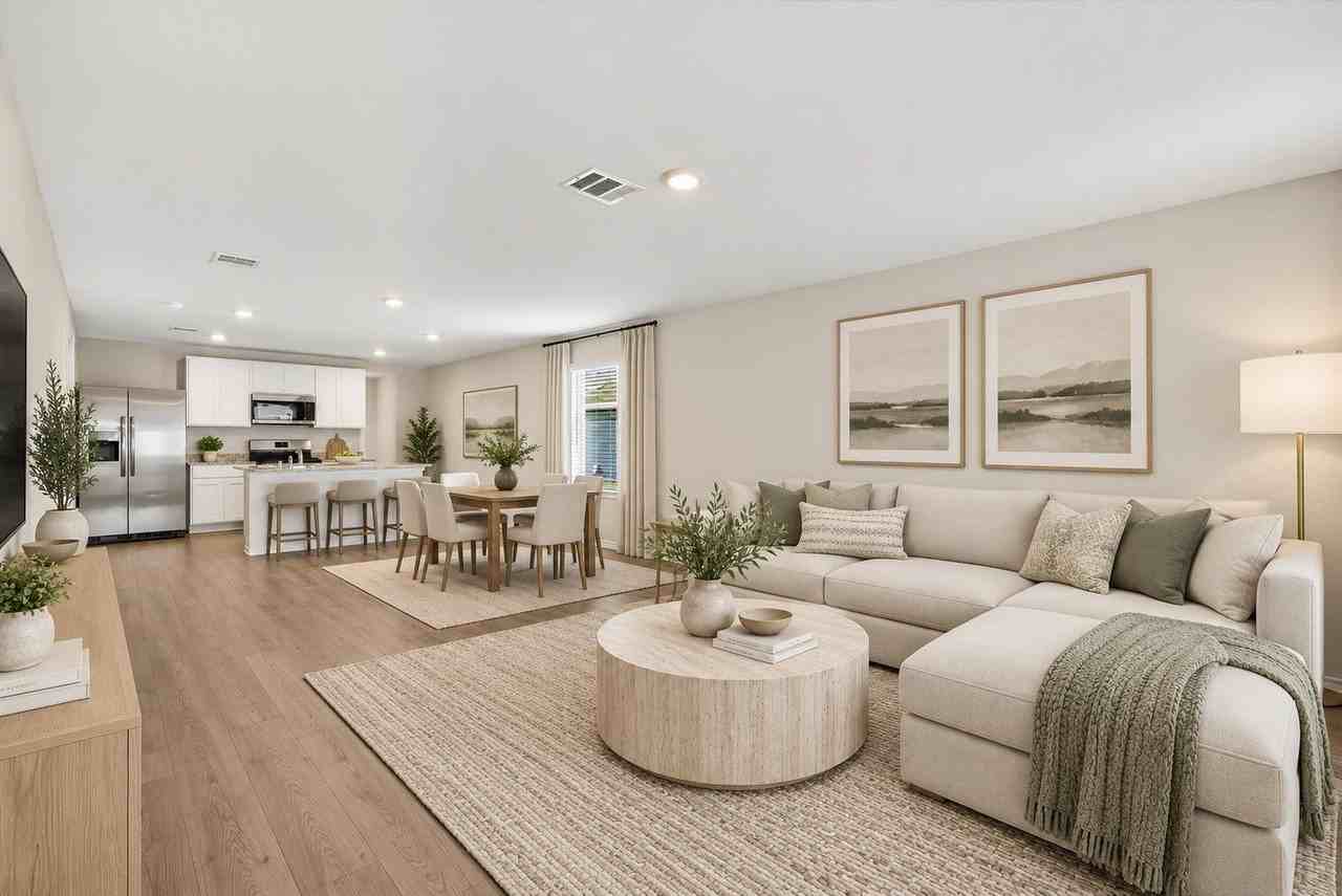 3022 Serenity Ln - Photo 3 of 24