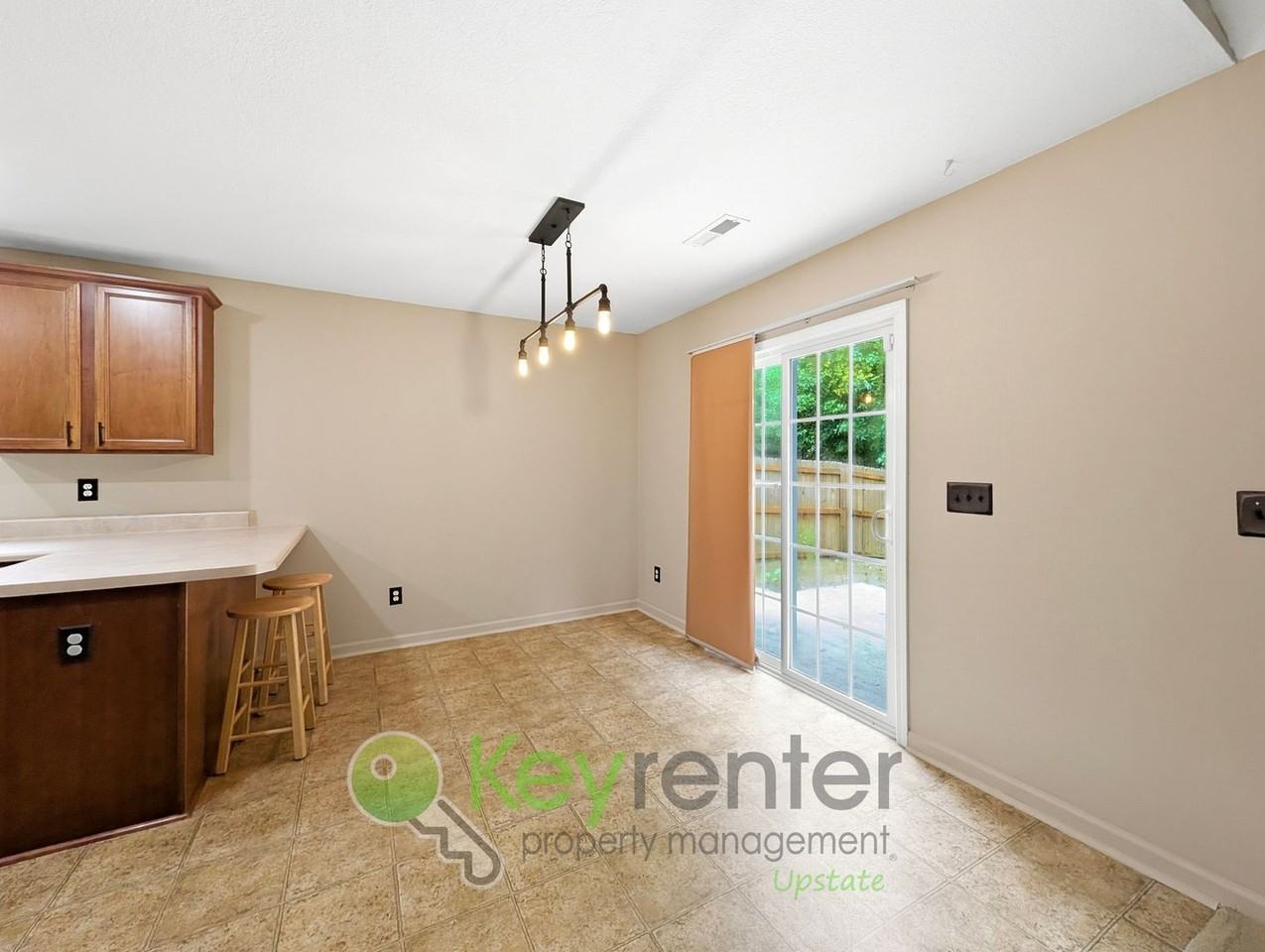 725 Fountainbrook Ln - Photo 6 of 20