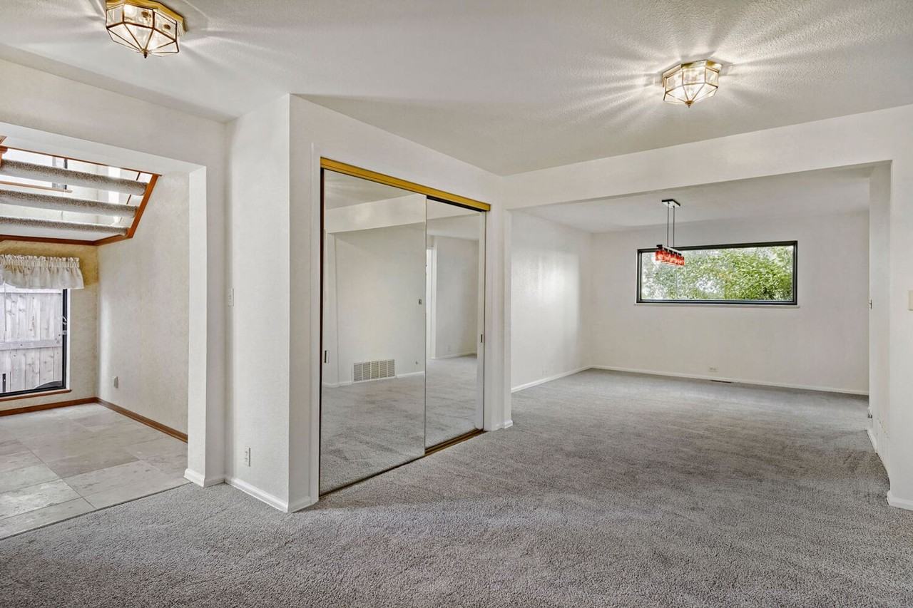 1241 Olive St - Photo 4 of 22