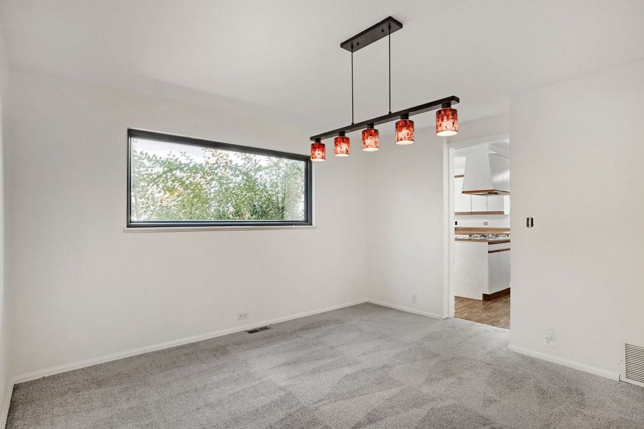 1241 Olive St - Photo 5 of 22