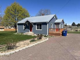 216 10th Ave E - Photo 1 of 1