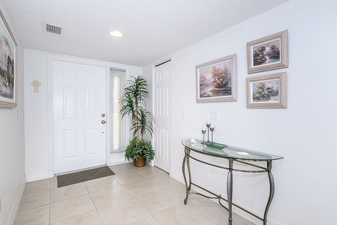 101 N Marion Ct #114 - Photo 5 of 50
