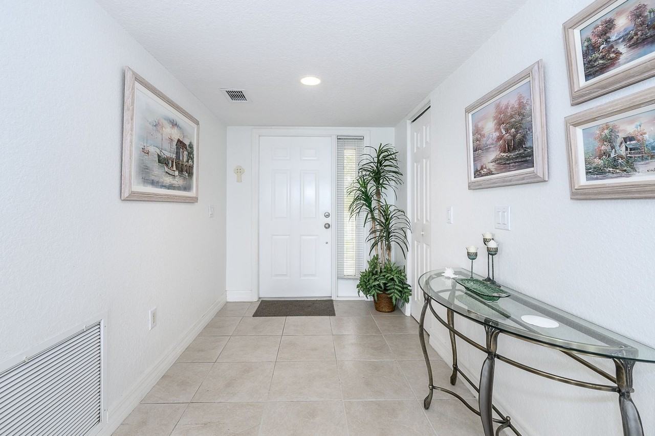 101 N Marion Ct #114 - Photo 7 of 50