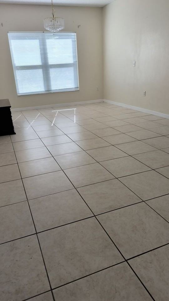 513 Maricopa Dr - Photo 4 of 6