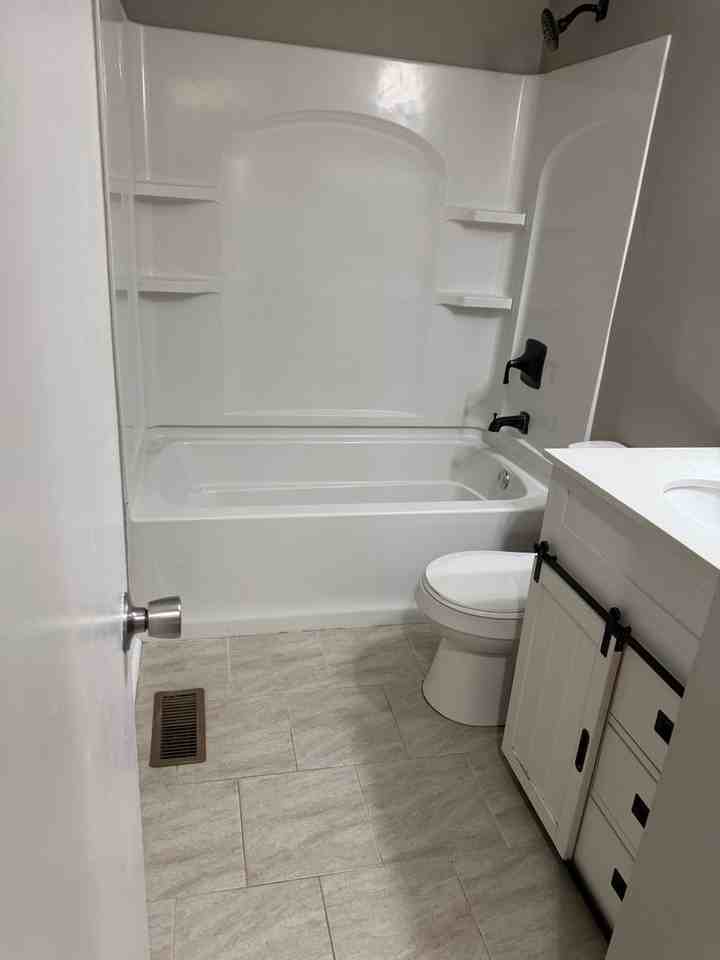 1405 Belmont Dr - Photo 6 of 11