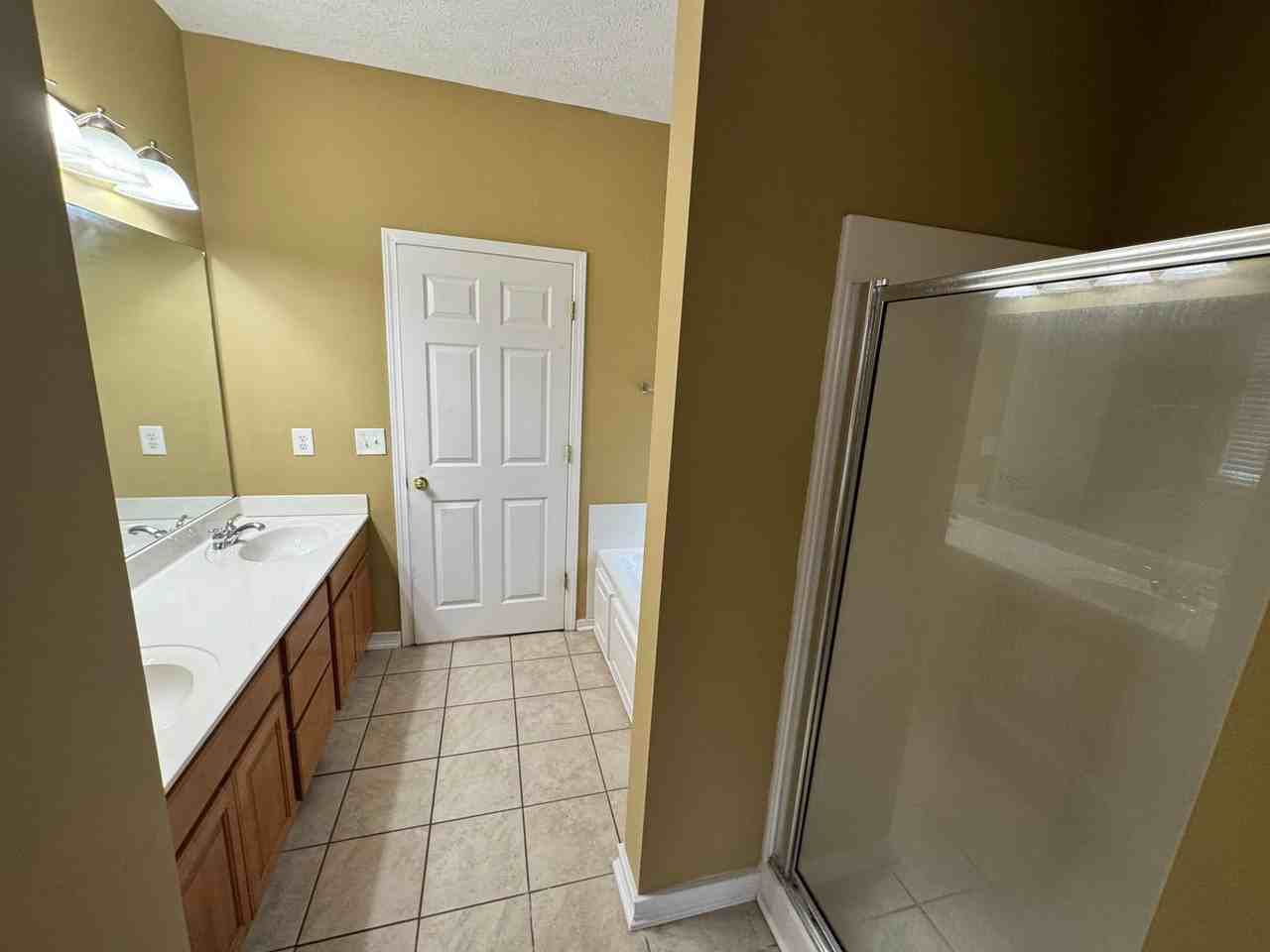 836 Ridgetop Dr - Photo 7 of 12