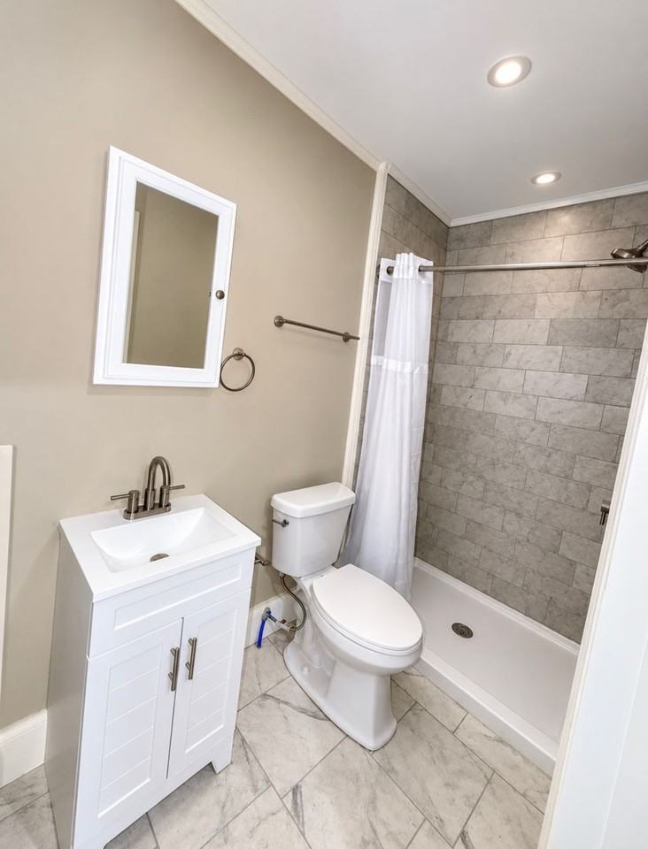 2089 Iuka Ave - Photo 4 of 10