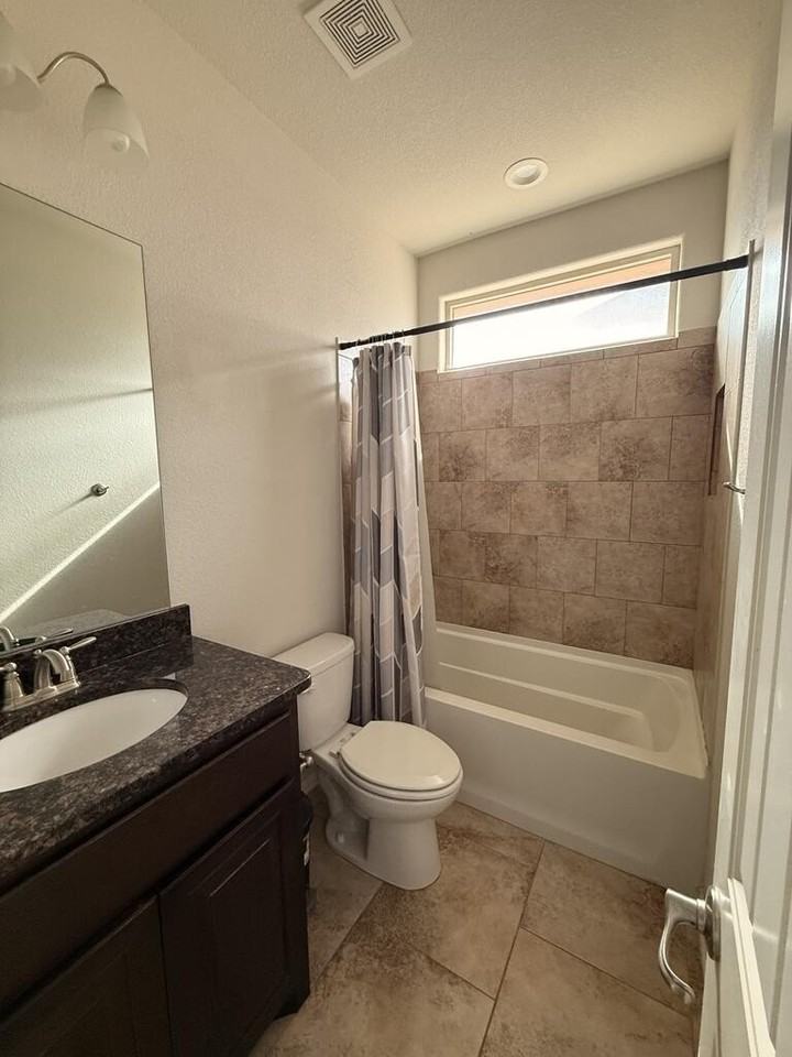 7211 La Escolara Ranch Rd - Photo 4 of 16