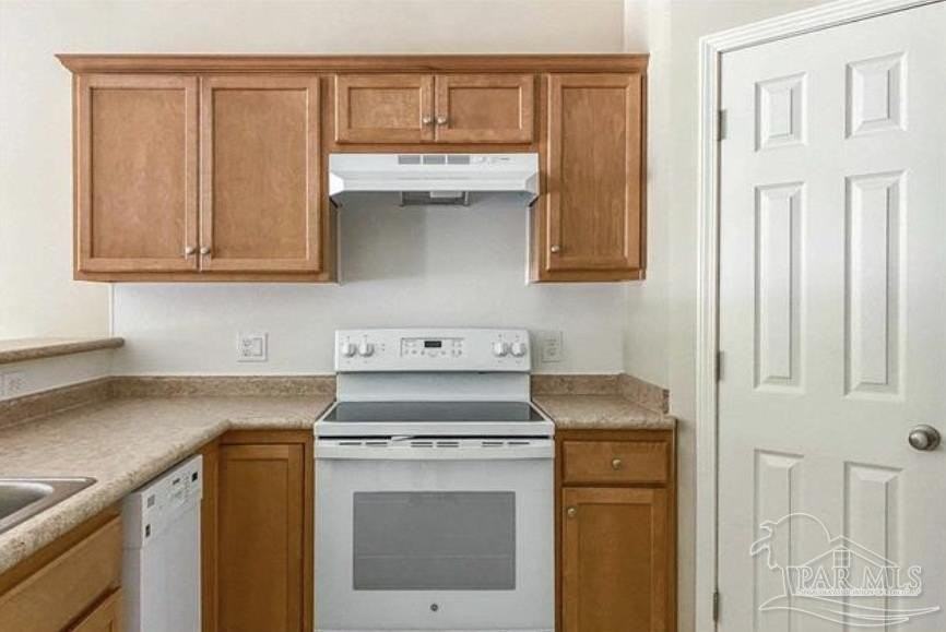 2425 E Johnson Ave #G - Photo 6 of 11