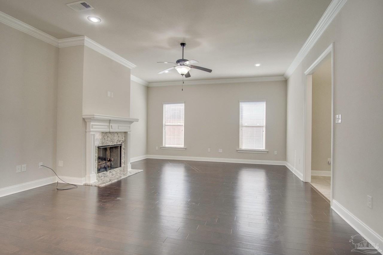 1752 Waterbury Way - Photo 2 of 30