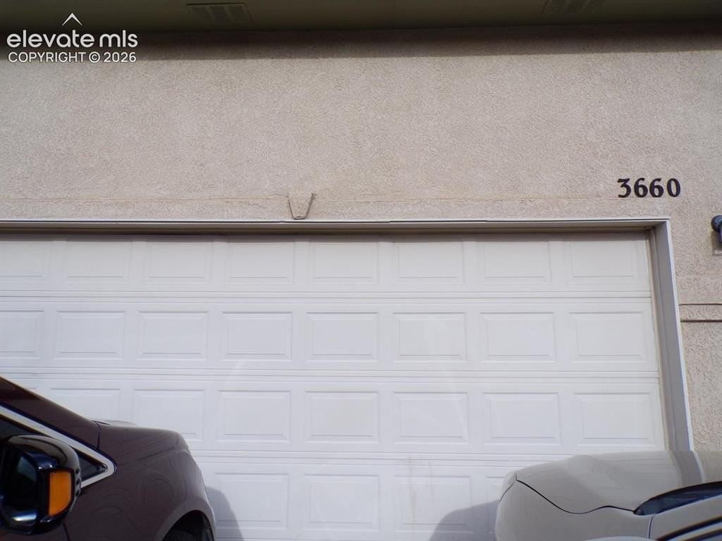 3660 Venice Grv - Photo 2 of 44