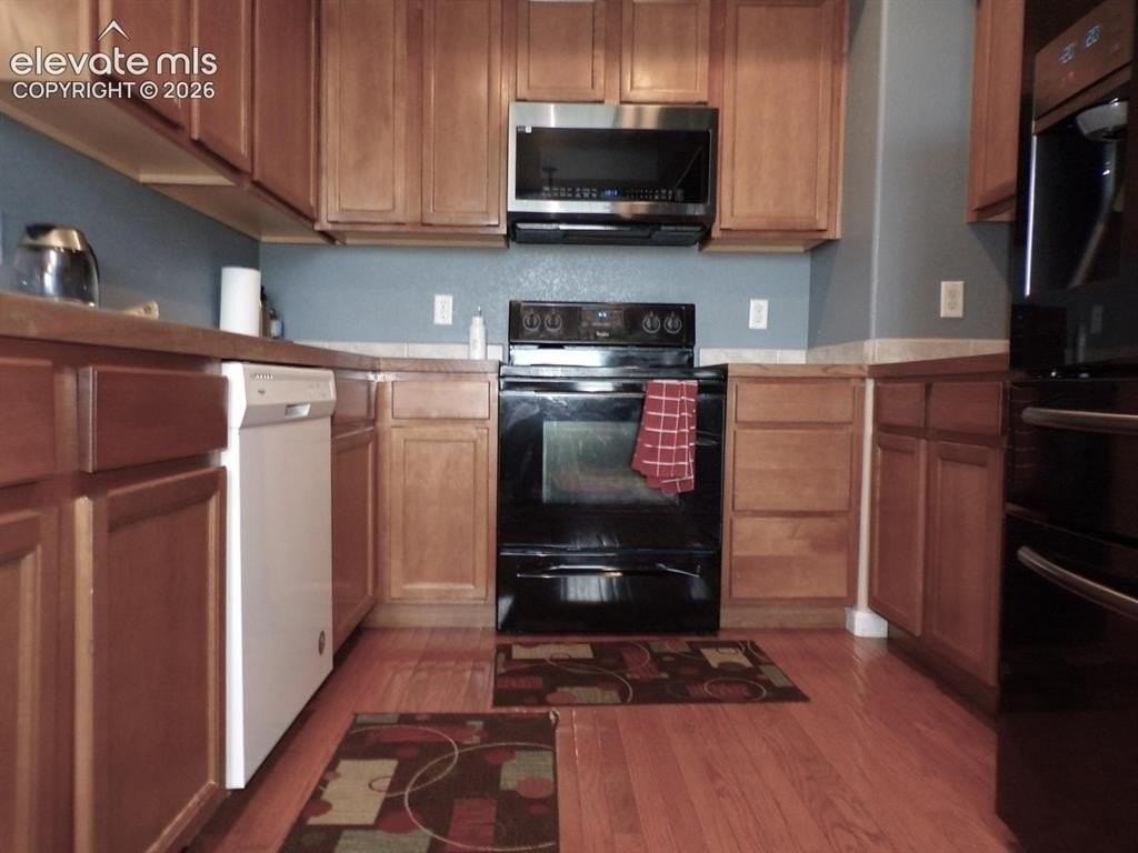 3660 Venice Grv - Photo 7 of 44