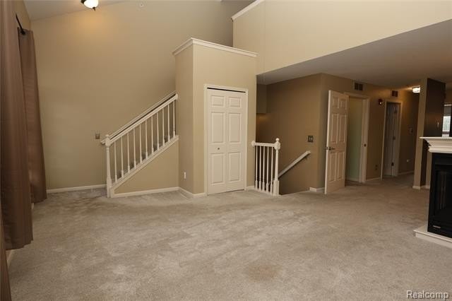 129 E Bay Dr - Photo 7 of 47