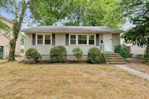 featured image of 7510 Girard Ave #1