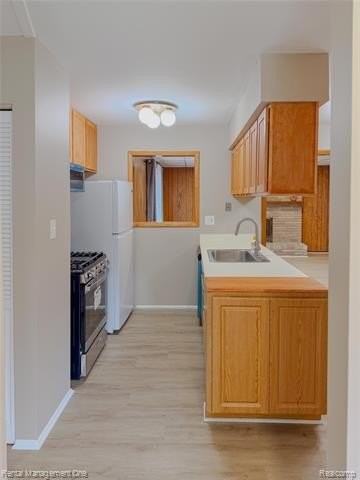 34381 Rosslyn St - Photo 3 of 32