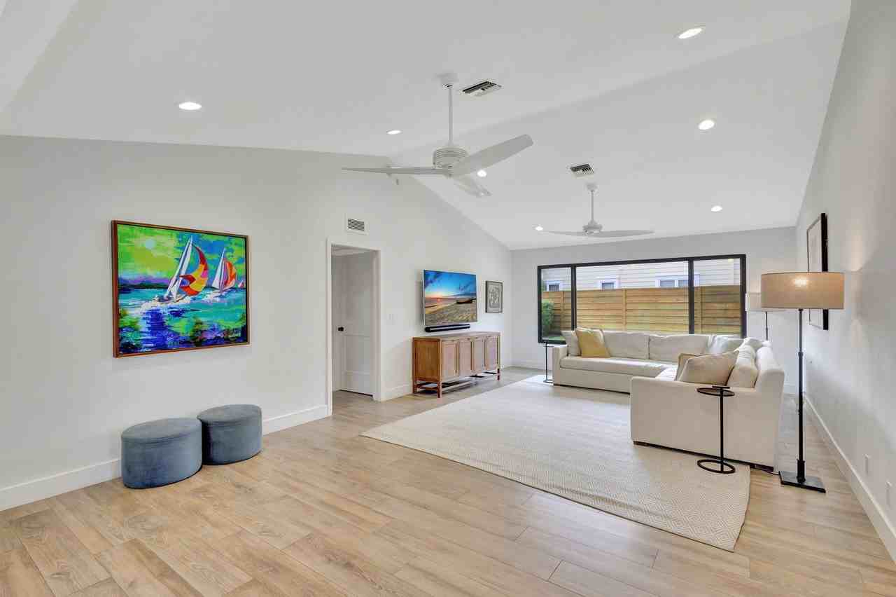 18246 River Oaks Cir - Photo 7 of 28