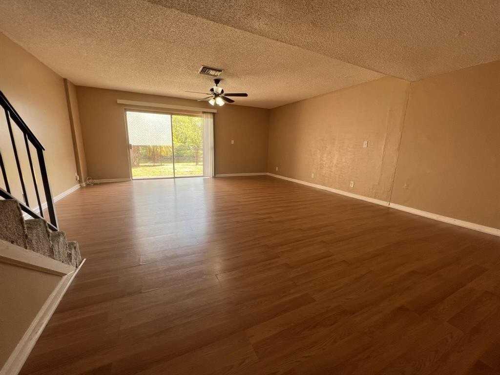 3177 Coral Springs Dr #125 - Photo 5 of 15