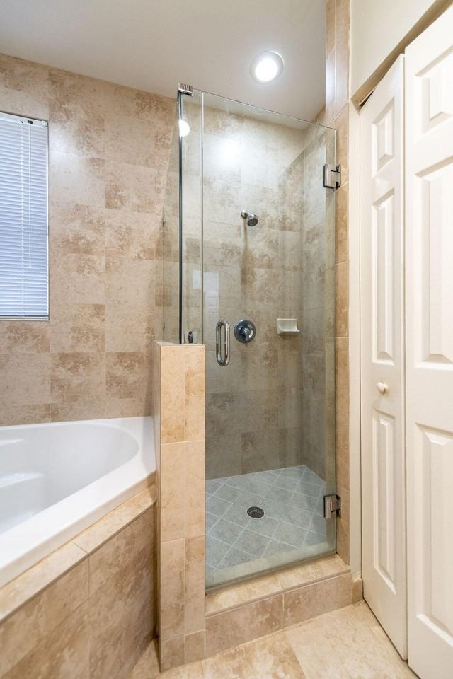 2326 Vintage Dr - Photo 6 of 50