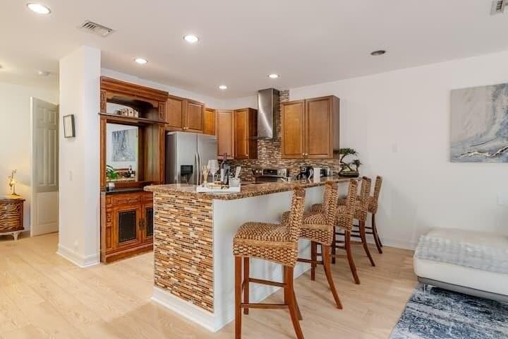 540 Ne 17th Ave - Photo 6 of 50