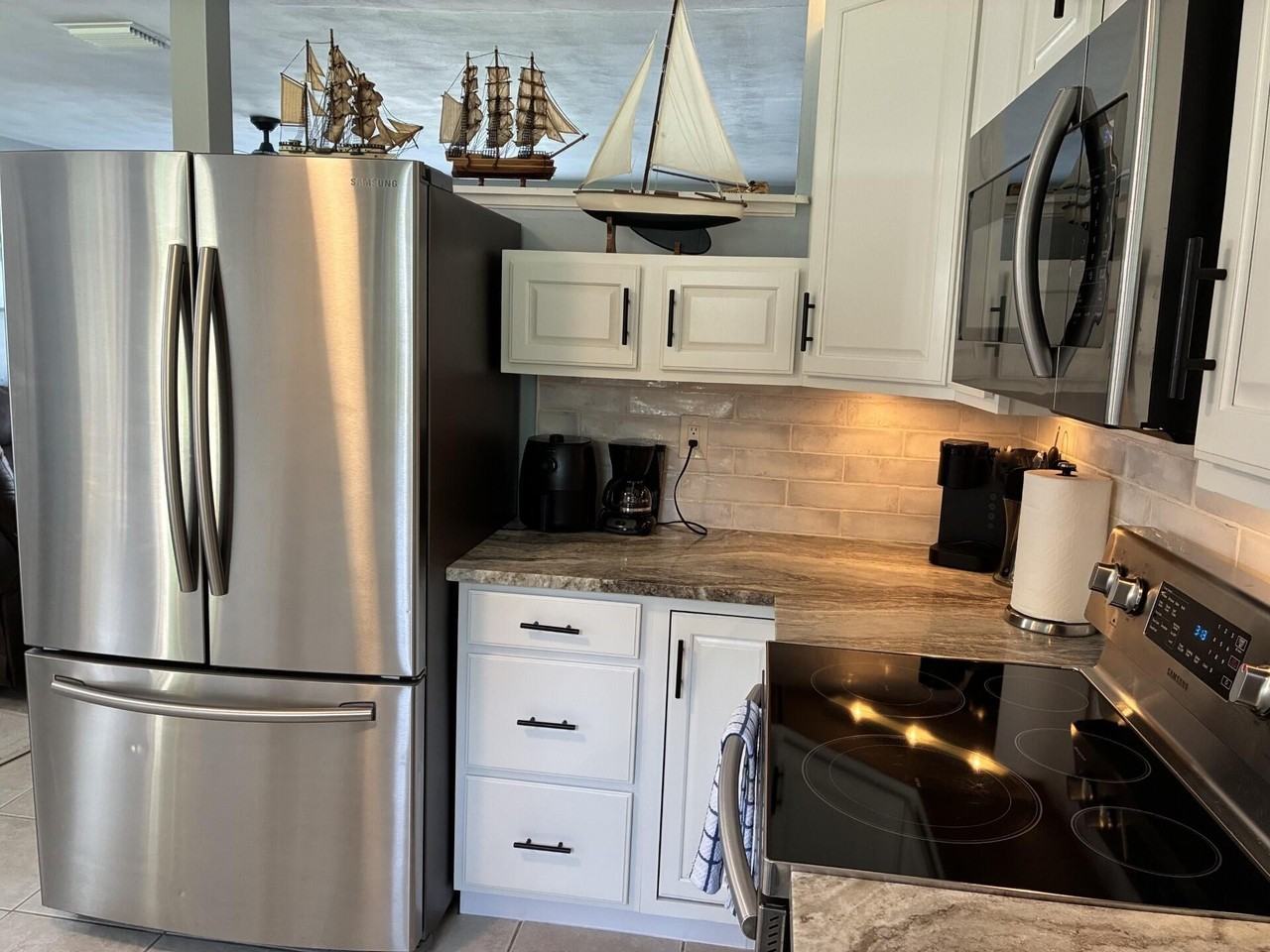 3156 Se Mimosa St - Photo 5 of 12