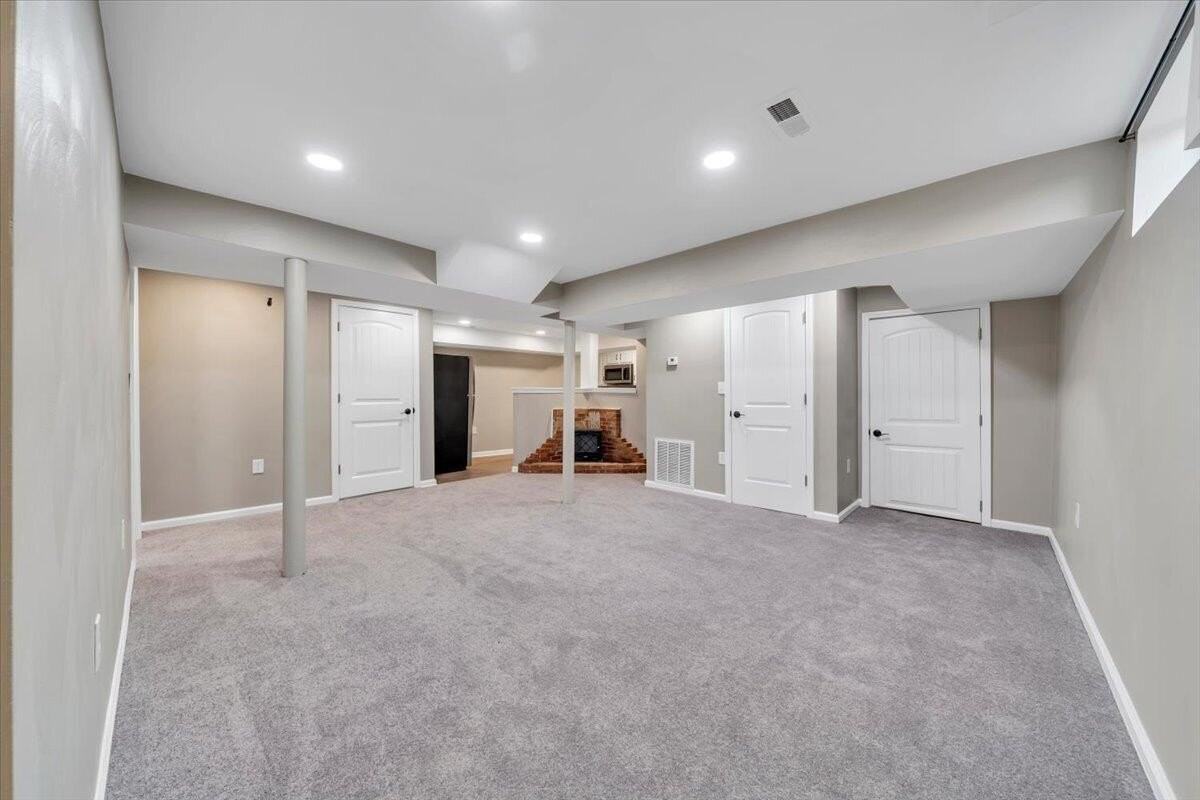 812 Welton Ave Sw - Photo 3 of 30