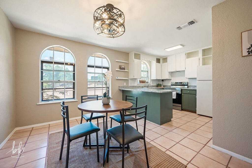 3609 Old Post Ct - Photo 6 of 21
